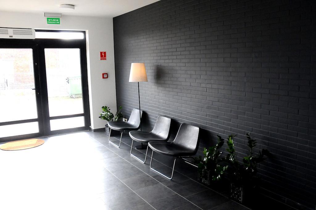Hotel Simple Tomice  Экстерьер фото